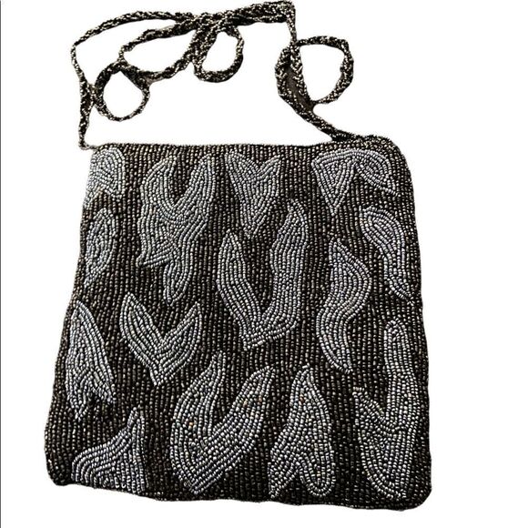 Beaded Purse. Very Well Made. - Picture 1 of 3